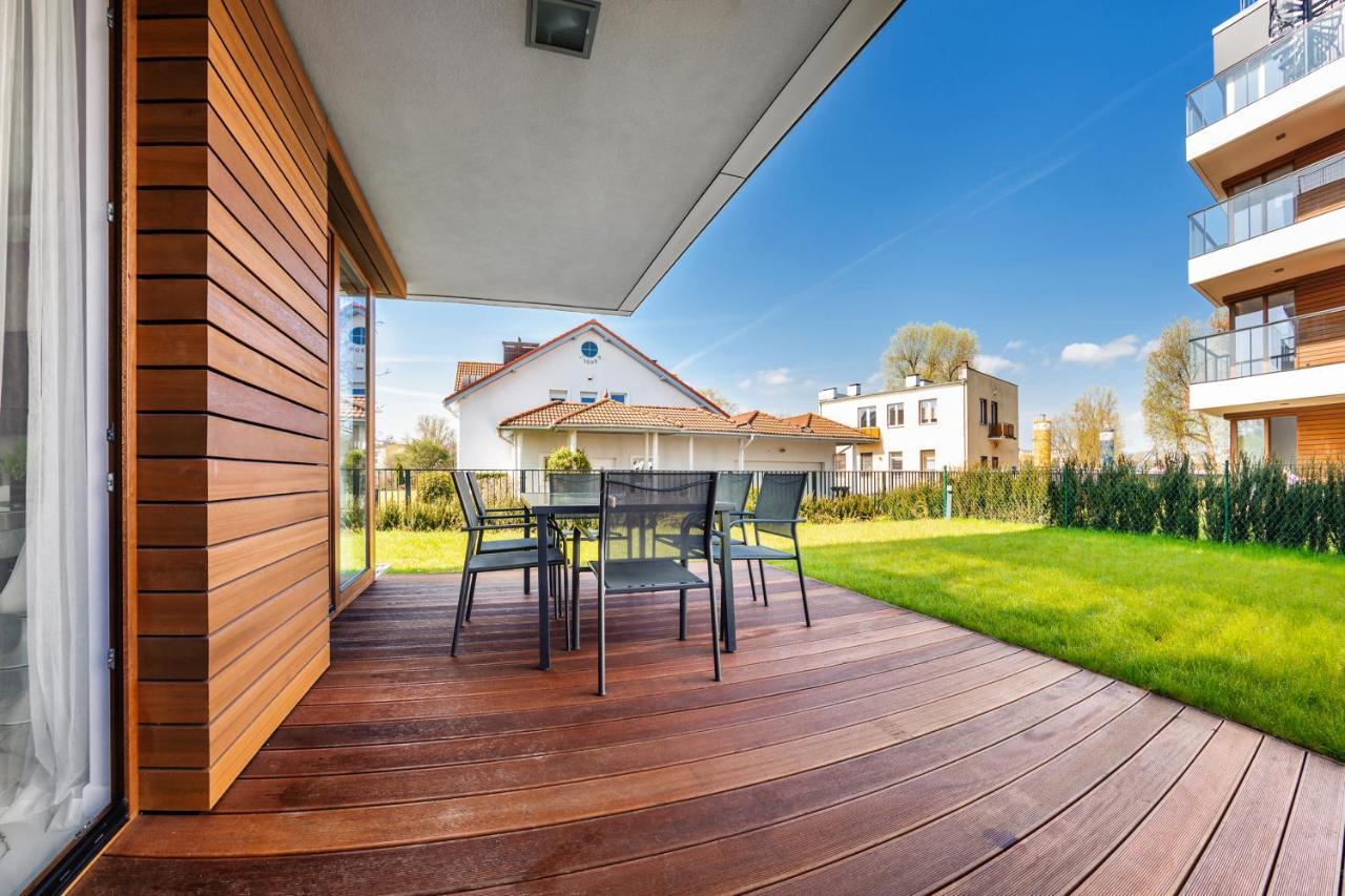 Luxury Long Island Suite Danzica Esterno foto