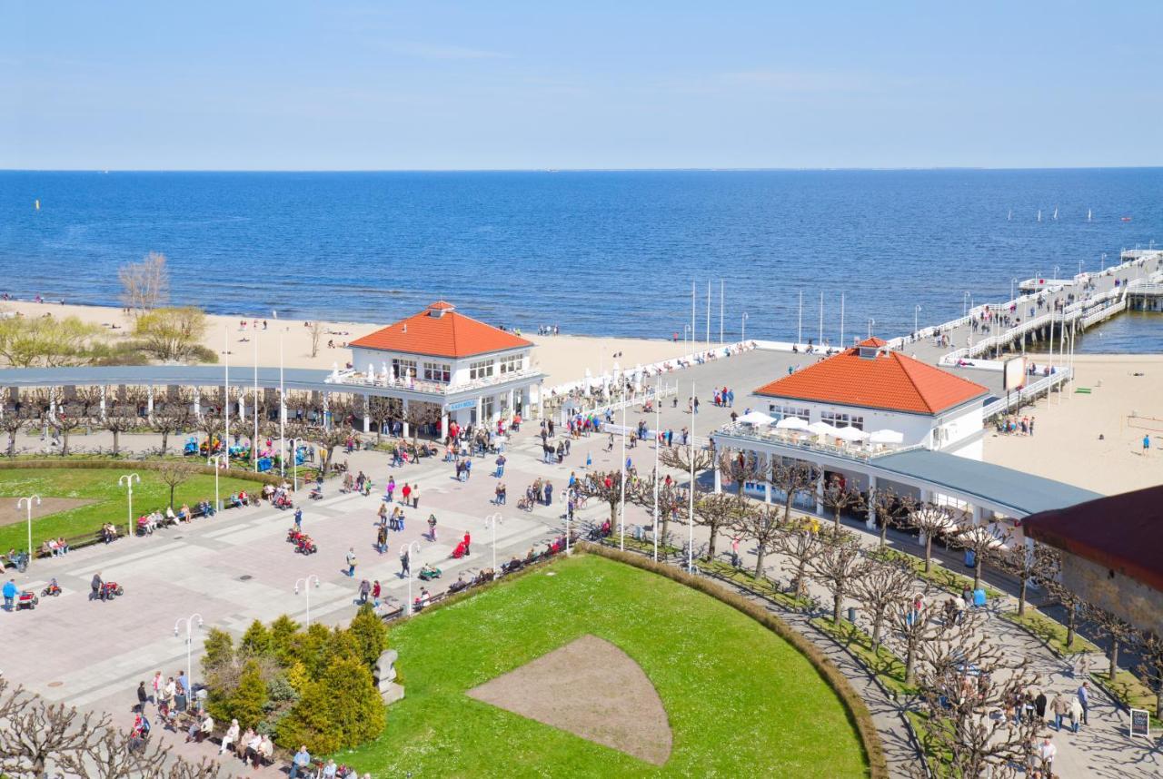 Luxury Long Island Suite Danzica Esterno foto